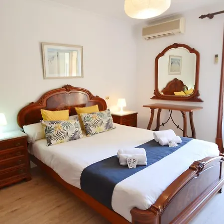 Cartago Apartment *