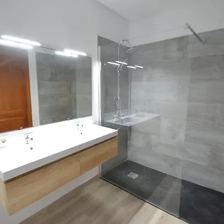 Cartago Apartment