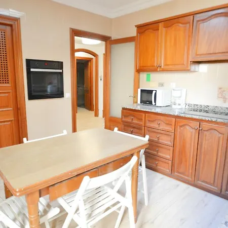 Cartago Apartment *